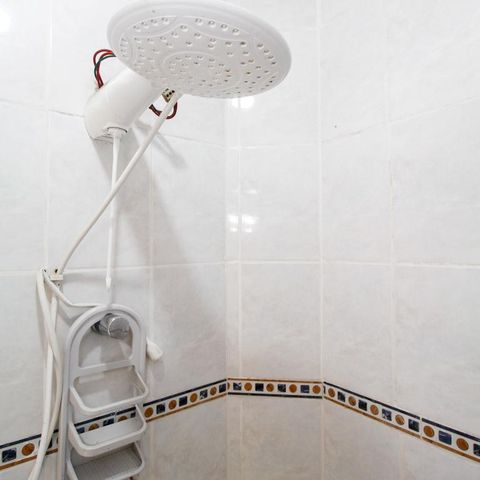 Casa à venda com 250m², 5 quartos e 2 vagasBanheiro Social 2 (Edícula)