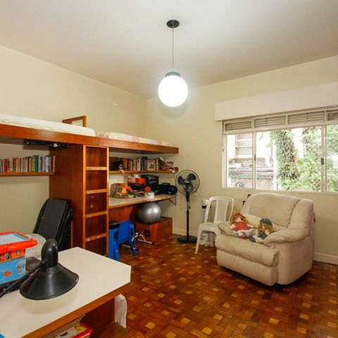 Casa à venda com 250m², 5 quartos e 2 vagasQuarto 1