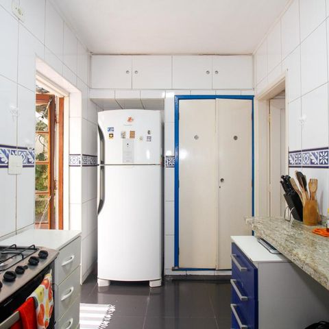Casa à venda com 250m², 5 quartos e 2 vagasCozinha
