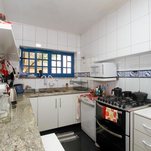 Casa à venda com 250m², 5 quartos e 2 vagasCozinha