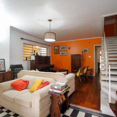 Casa à venda com 250m², 5 quartos e 2 vagasSala de Estar