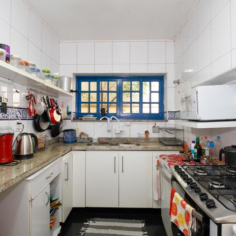 Casa à venda com 250m², 5 quartos e 2 vagasCozinha