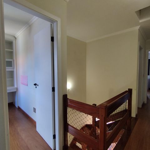 Casa para alugar com 120m², 3 quartos e 2 vagasCorredor 