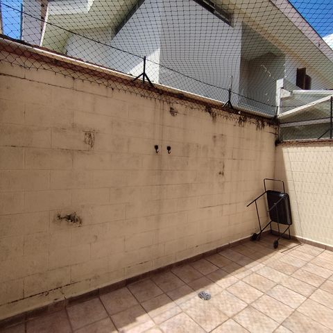 Casa para alugar com 120m², 3 quartos e 2 vagasQuintal 