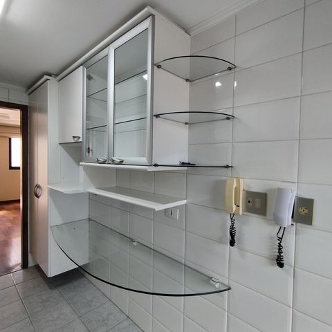 Casa para alugar com 120m², 3 quartos e 2 vagasCozinha - Armários