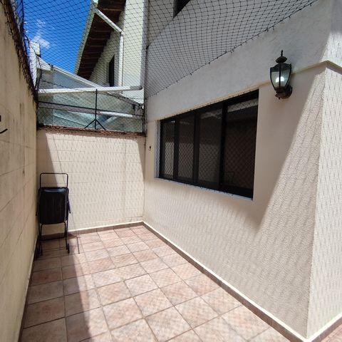 Casa para alugar com 120m², 3 quartos e 2 vagasQuintal 