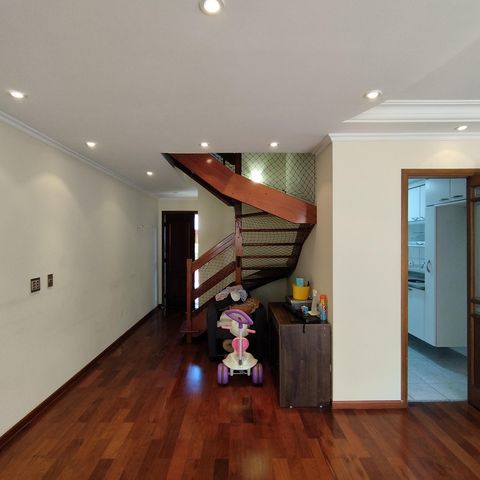 Casa para alugar com 120m², 3 quartos e 2 vagasSala 