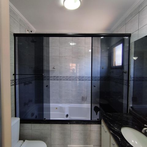 Casa para alugar com 120m², 3 quartos e 2 vagasBanheiro - torneira