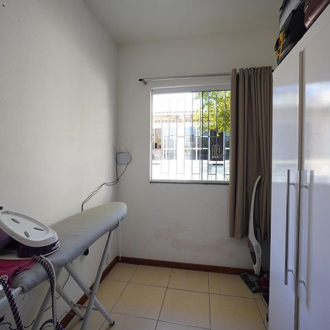 Casa para alugar com 359m², 5 quartos e 6 vagasEscritório 