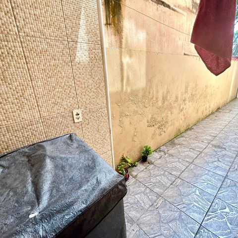 Casa à venda com 260m², 3 quartos e 2 vagasQuintal