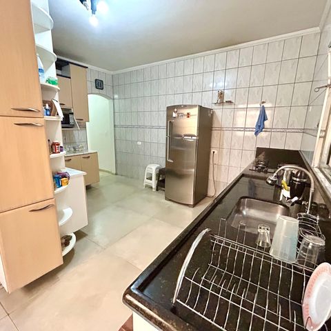 Casa à venda com 260m², 3 quartos e 2 vagasCozinha