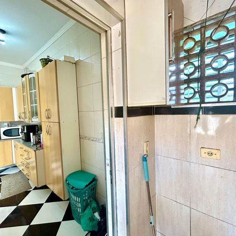 Casa à venda com 260m², 3 quartos e 2 vagasÁrea de Serviço