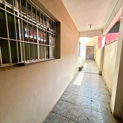 Casa à venda com 260m², 3 quartos e 2 vagasQuintal 