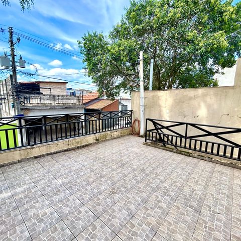 Casa à venda com 260m², 3 quartos e 2 vagasVaranda da Sala