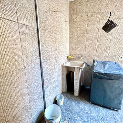 Casa à venda com 260m², 3 quartos e 2 vagasÁrea de Serviço