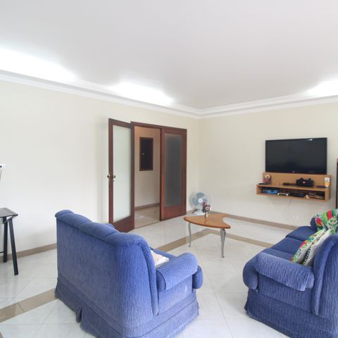 Casa à venda com 399m², 3 quartos e 4 vagasSalão