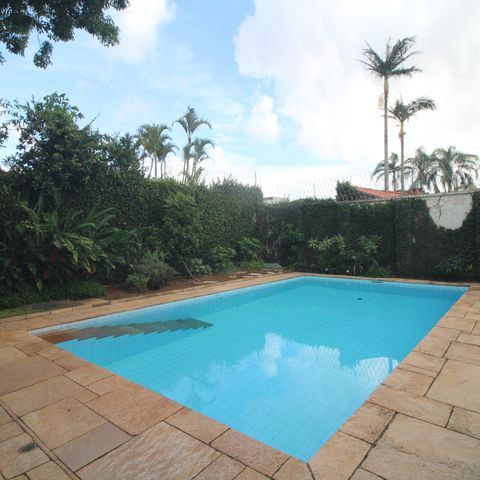 Casa à venda com 399m², 3 quartos e 4 vagasPiscina