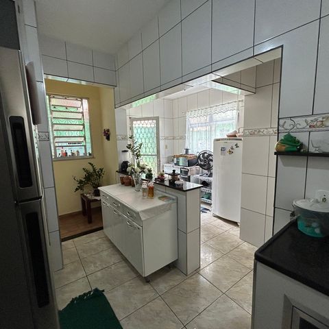 Casa à venda com 350m², 3 quartos e 2 vagasCozinha