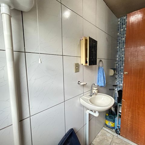 Casa à venda com 350m², 3 quartos e 2 vagasBanheiro da casa 2