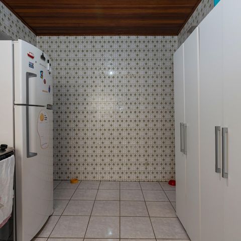 Casa à venda com 130m², 2 quartos e 2 vagasCozinha