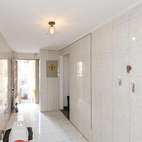 Casa à venda com 130m², 2 quartos e 2 vagasHall de Entrada
