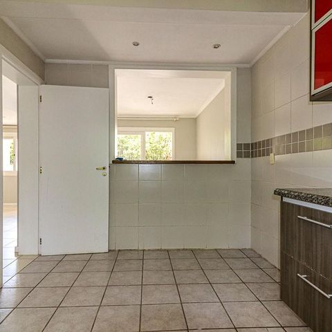 Casa de condomínio para alugar com 217m², 3 quartos e 2 vagasCozinha