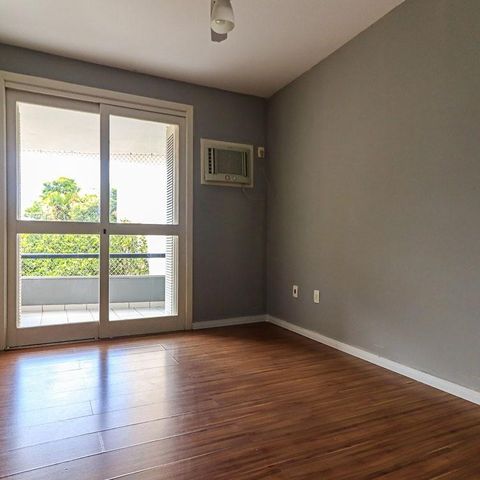 Casa de condomínio para alugar com 217m², 3 quartos e 2 vagasQuarto