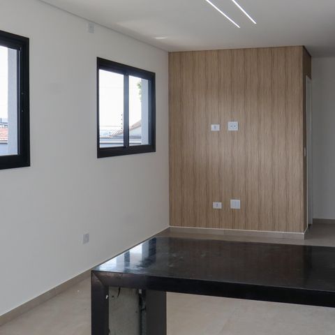 Casa à venda com 95m², 3 quartos e 2 vagasSala/Cozinha