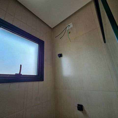 Casa à venda com 95m², 3 quartos e 2 vagasBanheiro Suite