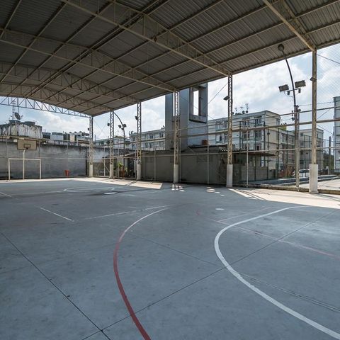 Apartamento à venda com 62m², 2 quartos e 1 vagaÁrea comum - Quadra coberta