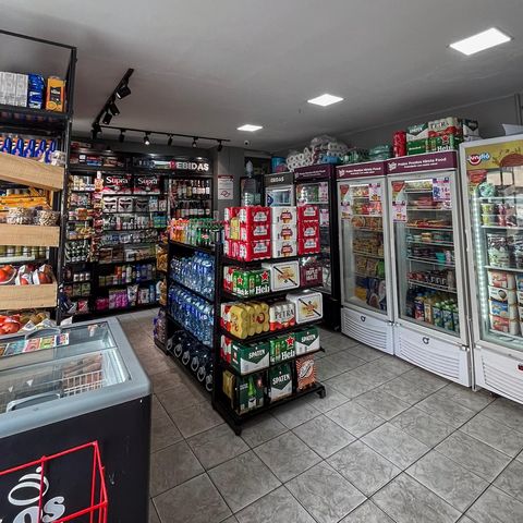 Apartamento à venda com 67m², 3 quartos e 1 vagaMercado