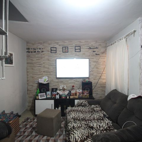 Casa para alugar com 80m², 4 quartos e 1 vagaSala