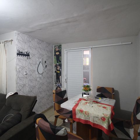 Casa para alugar com 80m², 4 quartos e 1 vagaSala