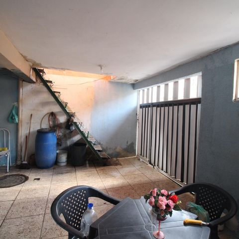 Casa para alugar com 80m², 4 quartos e 1 vagaGaragem