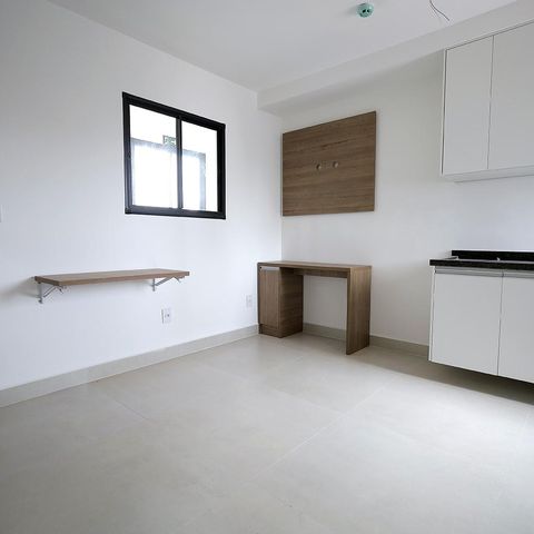 Apartamento à venda com 23m², 1 quarto e sem vaga Apartamento à venda com 23m², 1 quarto e sem vagaSala, Cozinha, Quarto