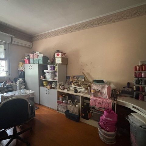 Casa à venda com 218m², 4 quartos e 3 vagas