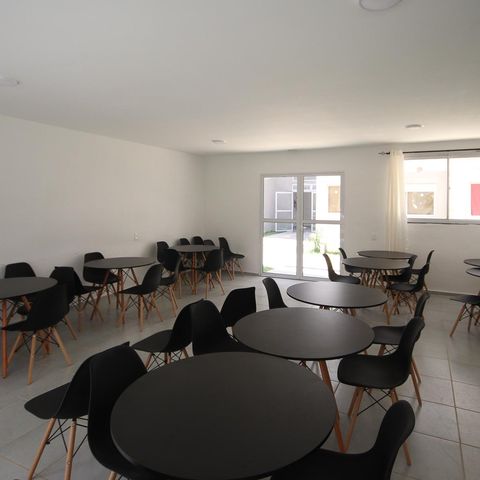 Apartamento à venda com 32m², 2 quartos e sem vagaÁrea comum - Salão de festas