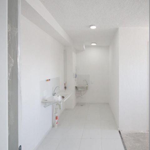 Apartamento à venda com 32m², 2 quartos e sem vagaCozinha e Área de Serviço