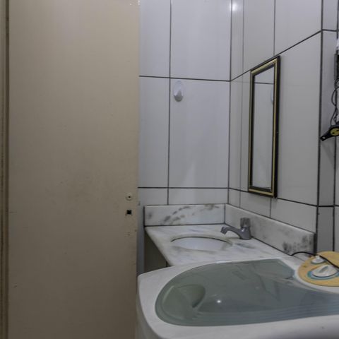 Apartamento à venda com 45m², 1 quarto e sem vaga Apartamento à venda com 45m², 1 quarto e sem vagaBanheiro