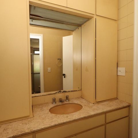 Apartamento para alugar com 450m², 5 quartos e 2 vagasBanheiro da Suíte 1 e 2
