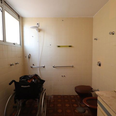 Apartamento para alugar com 450m², 5 quartos e 2 vagasBanheiro da Suíte 4
