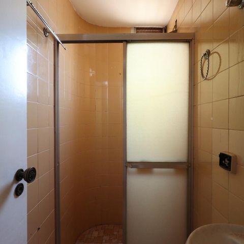 Apartamento para alugar com 450m², 5 quartos e 2 vagasBanheiro de serviço