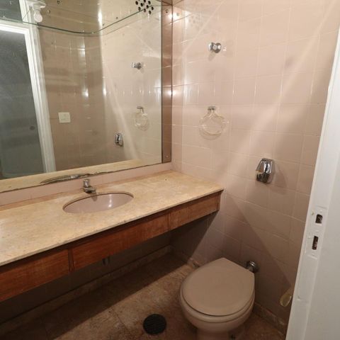 Apartamento para alugar com 450m², 5 quartos e 2 vagasLavabo