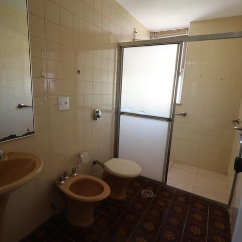 Apartamento para alugar com 450m², 5 quartos e 2 vagasBanheiro da Suíte 1 e 2