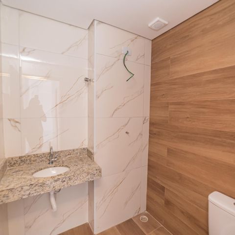 Apartamento à venda com 49m², 2 quartos e sem vagaBanheiro