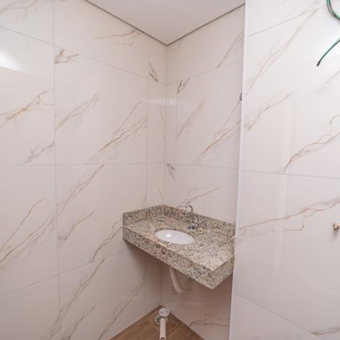 Apartamento à venda com 49m², 2 quartos e sem vagaBanheiro