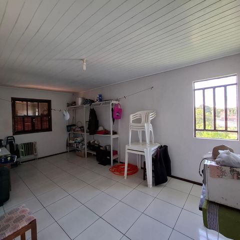 Casa à venda com 352m², 3 quartos e 4 vagas Casa à venda com 352m², 3 quartos e 4 vagasQuarto 3