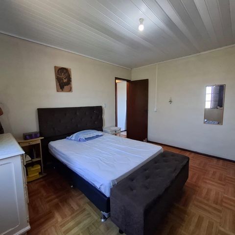 Casa à venda com 352m², 3 quartos e 4 vagas Casa à venda com 352m², 3 quartos e 4 vagasQuarto 2