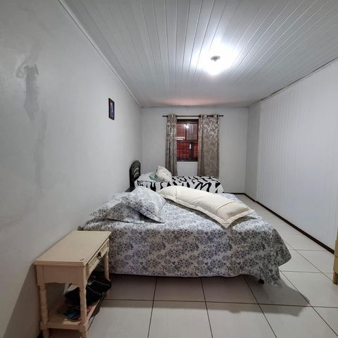 Casa à venda com 352m², 3 quartos e 4 vagas Casa à venda com 352m², 3 quartos e 4 vagasQuarto 1
