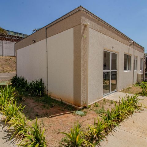 Apartamento para alugar com 42m², 2 quartos e 1 vaga Apartamento para alugar com 42m², 2 quartos e 1 vagaÁrea comum - Salão de festas